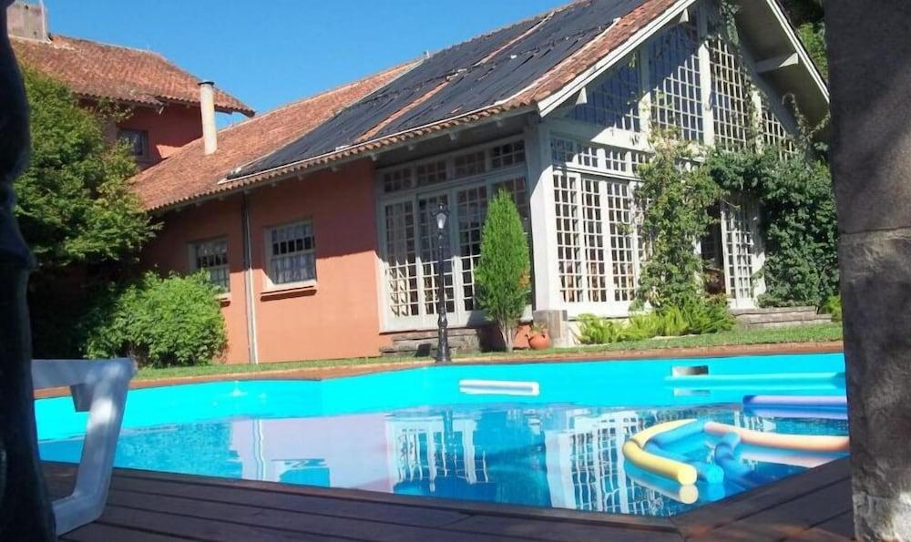 Pousada Casa Rosa 카넬라 외부 사진