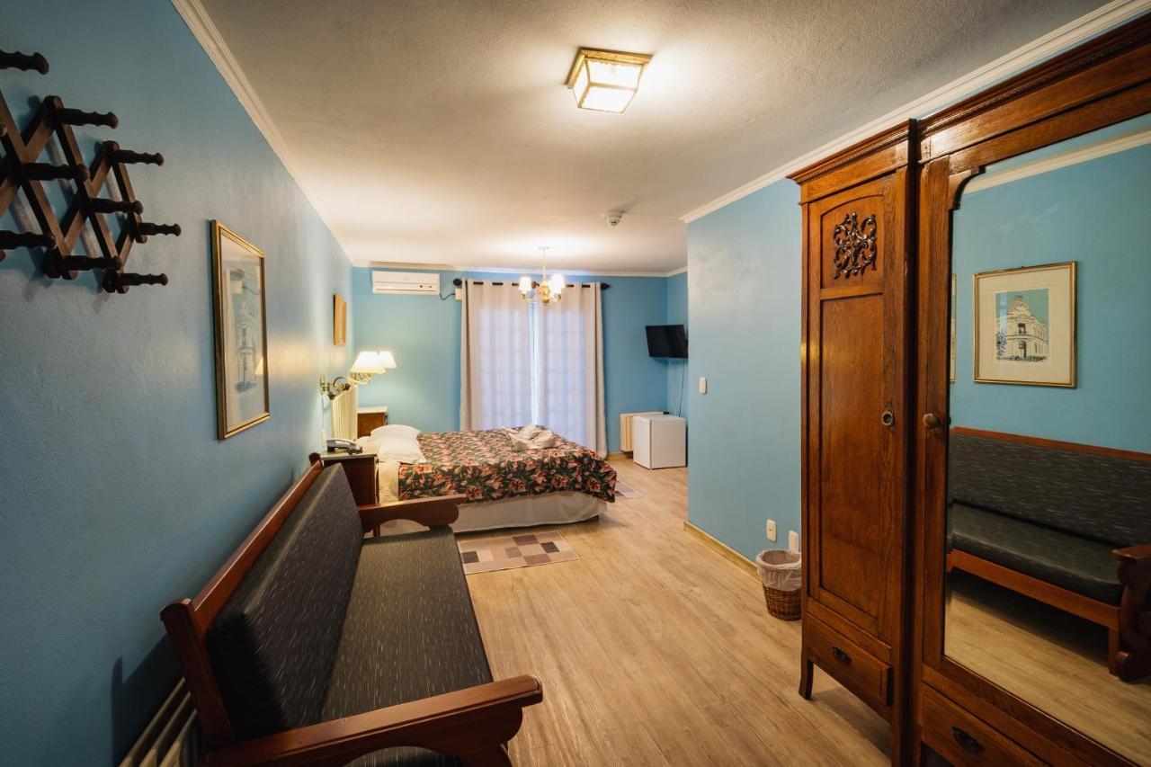 Pousada Casa Rosa 카넬라 외부 사진