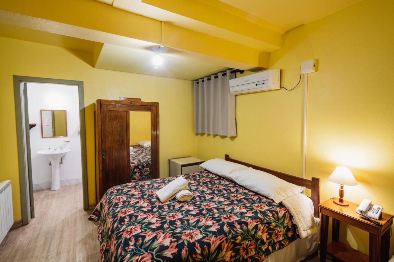 Pousada Casa Rosa 카넬라 외부 사진