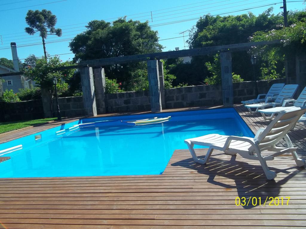 Pousada Casa Rosa 카넬라 외부 사진